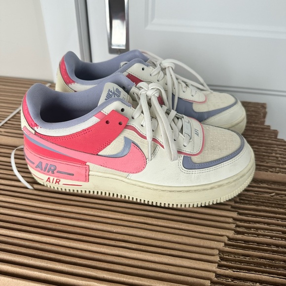 No Box- Nike Air Force 1 ’07 Rare Colorway – Pink, Lilac & Cream – Size 8.5 US - Picture 4 of 6